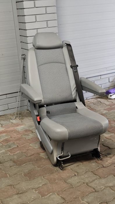 Fotel Mercedes Vito W639 kapitański