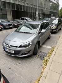 Wypożyczalnia Aut   Opel Astra kombi