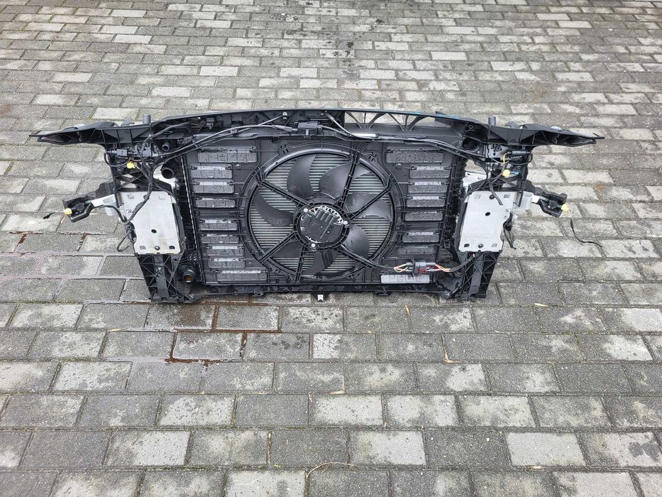 Передня панель телевізор audi a4 b9 a5 8w рестайлінг