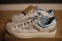 Wrangler Sneakersy Sheena Low Laminated WL161555 Silver 4 r.40