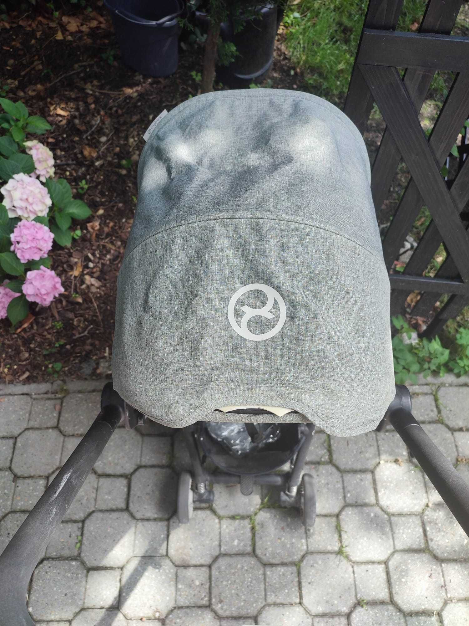 Wózek CYBEX Eezy S twist + pokrowiec i osłona przeciwdeszczowa