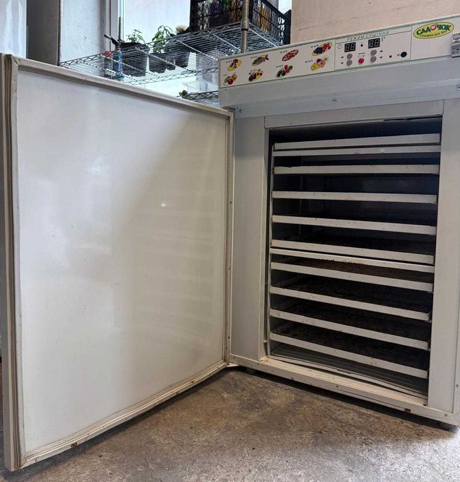 Сушарка Садочок С-2М для овочів, фруктів, трав