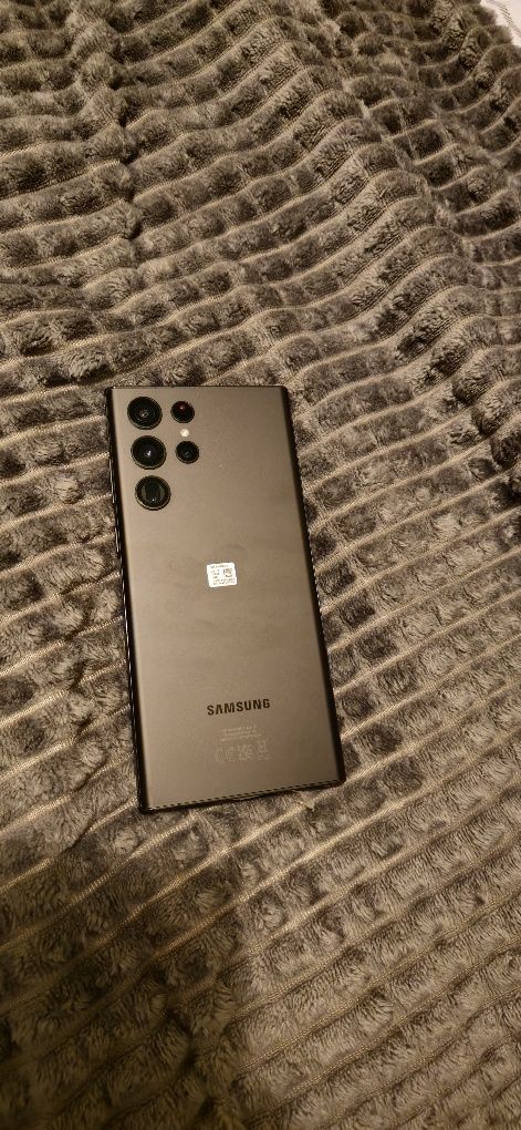 Samsung  S22 Ultra