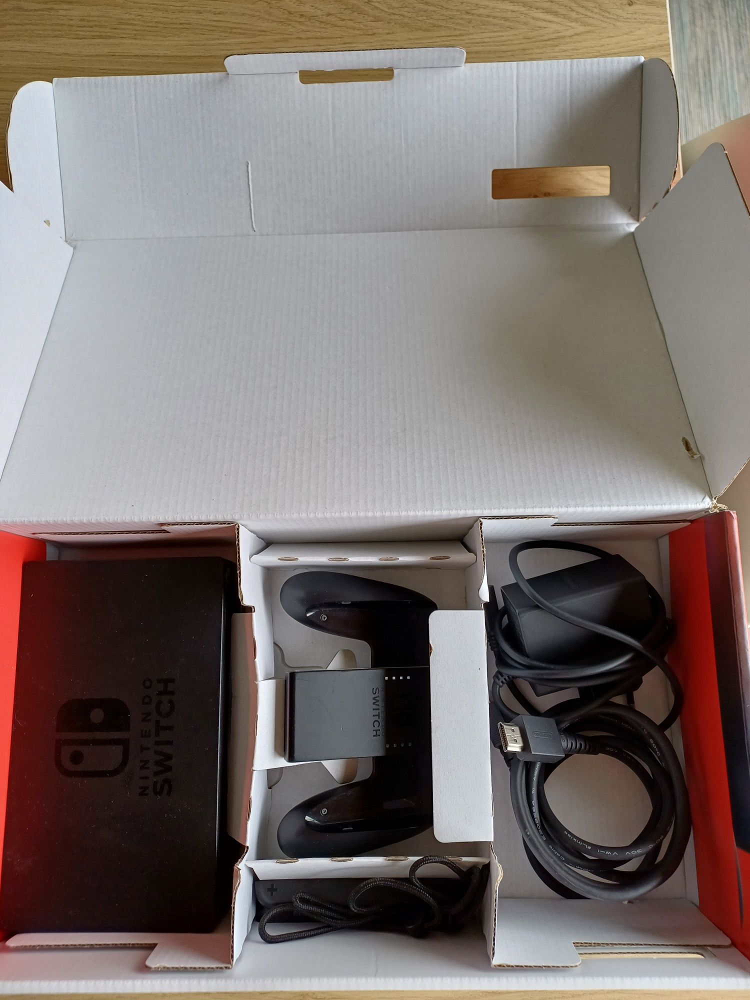 Nintendo Switch Consola Portátil [ler descrição]