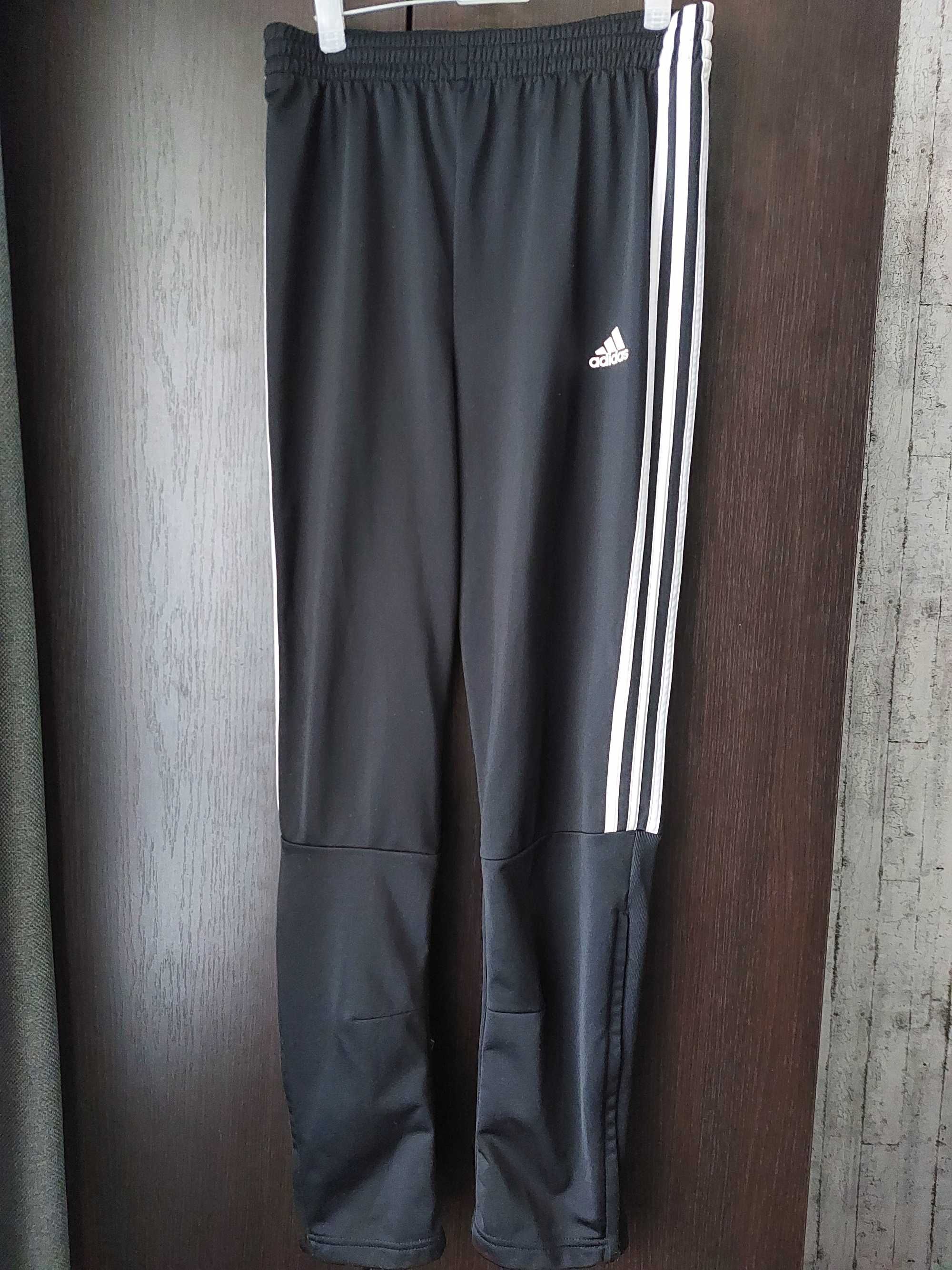 Спортивний костюм adidas 164рост