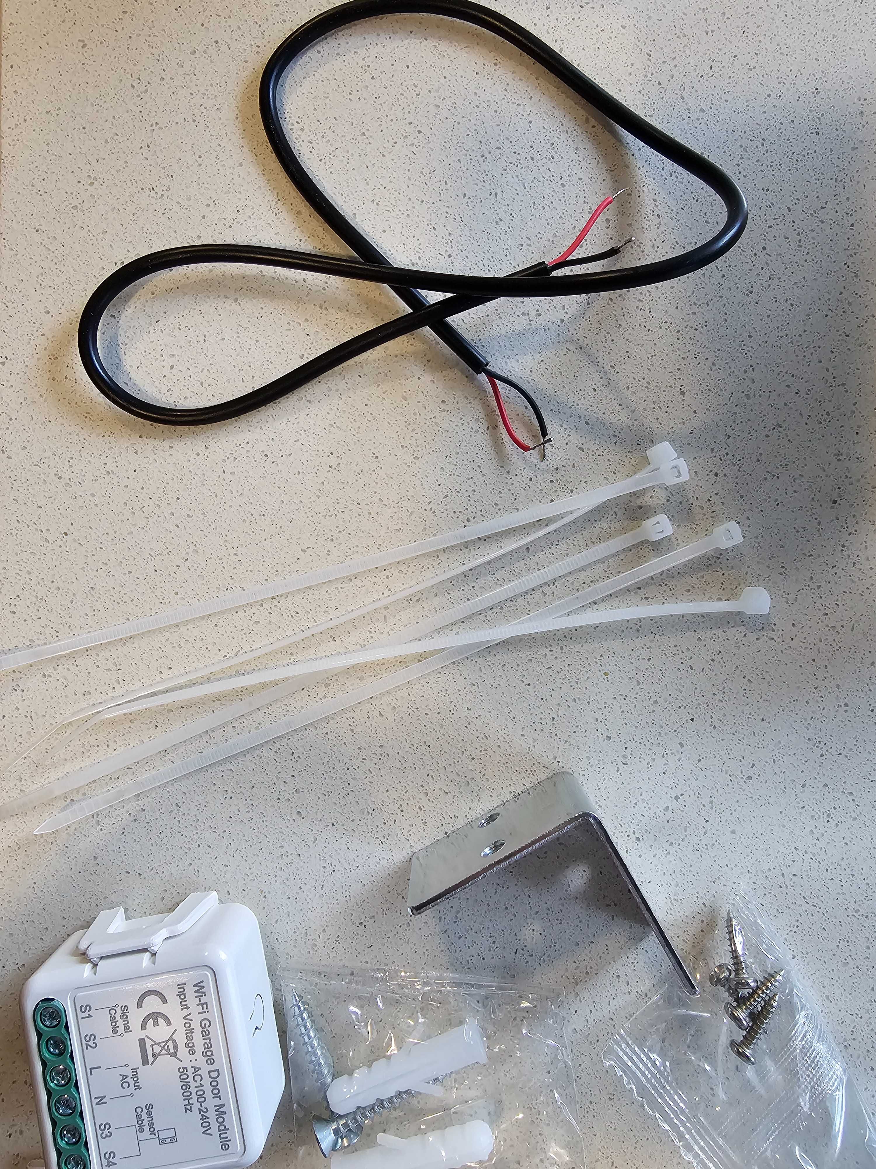 Modulo wiffi para portão de garagem  Tuya