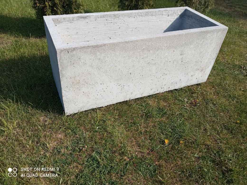 Donice betonowe 100x40x40