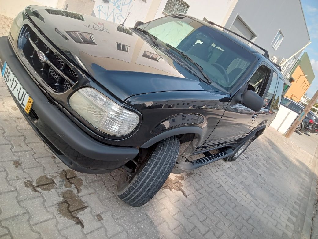 Ford Explorer 4.0 V6 versão SPORT GPL