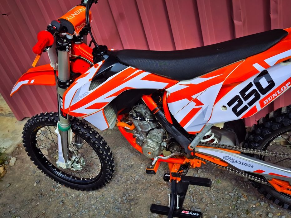 Ktm Sxf 250 | 2015r ( rmz yz crf kxf yzf 350 4t 450 sx )