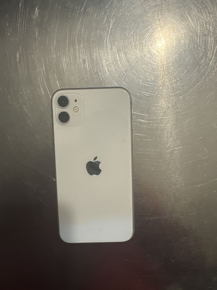 Iphone 11 como novo cor branca