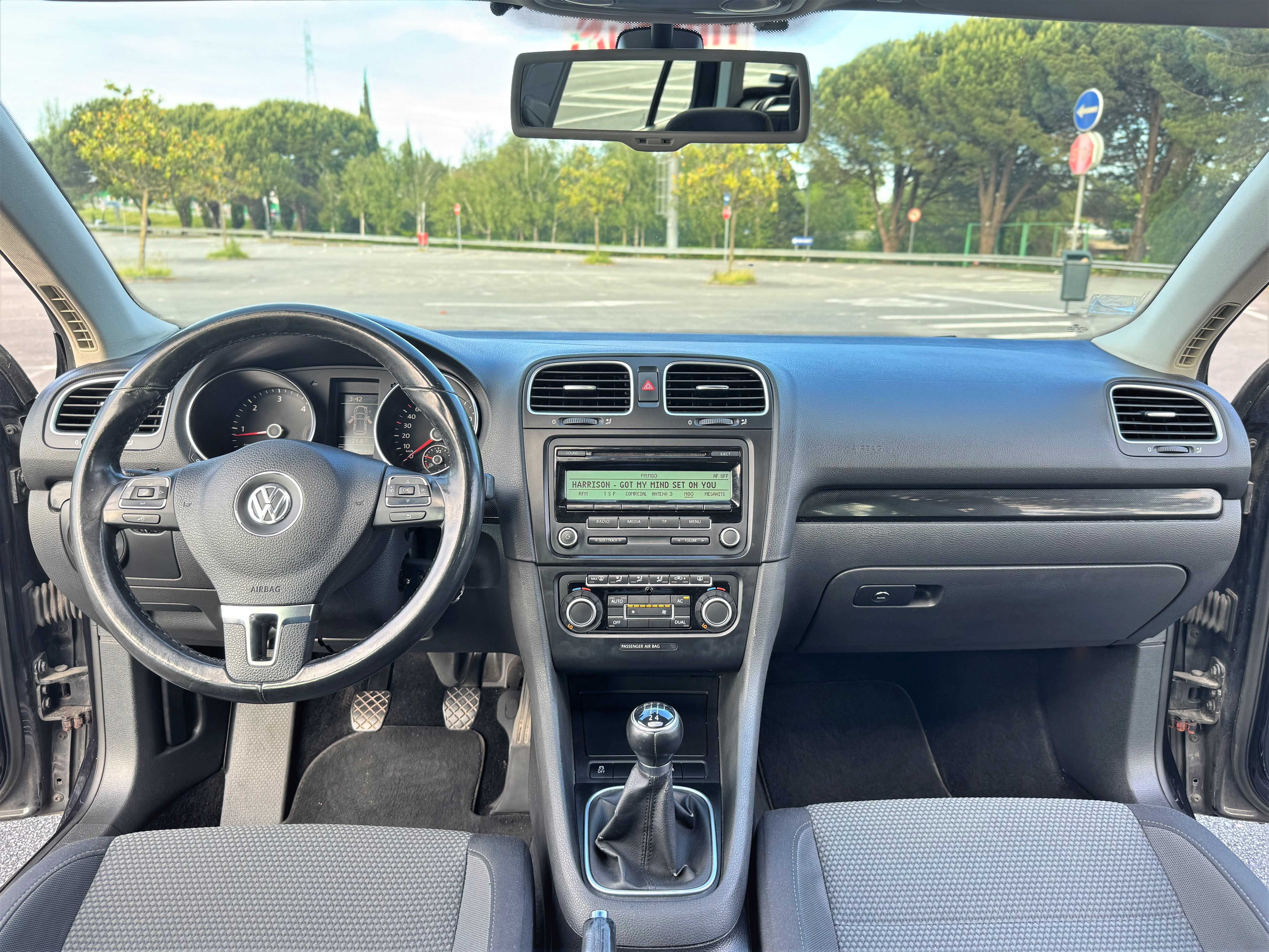 VW Golf 1.6 Tdi Full Extras C/Nova