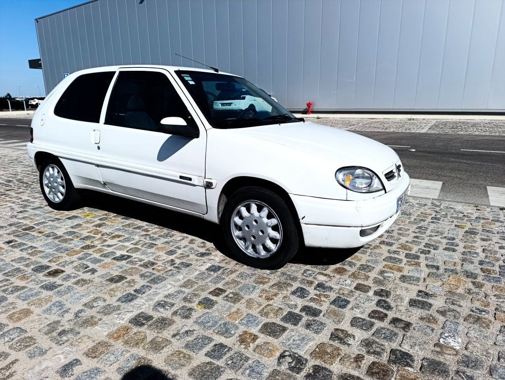 Citroen Saxo comercial