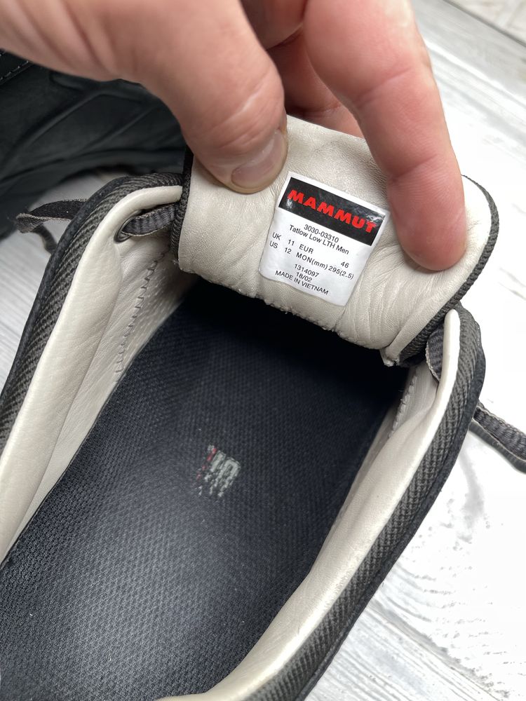 Кожаные трекинговые кроссовки mammut