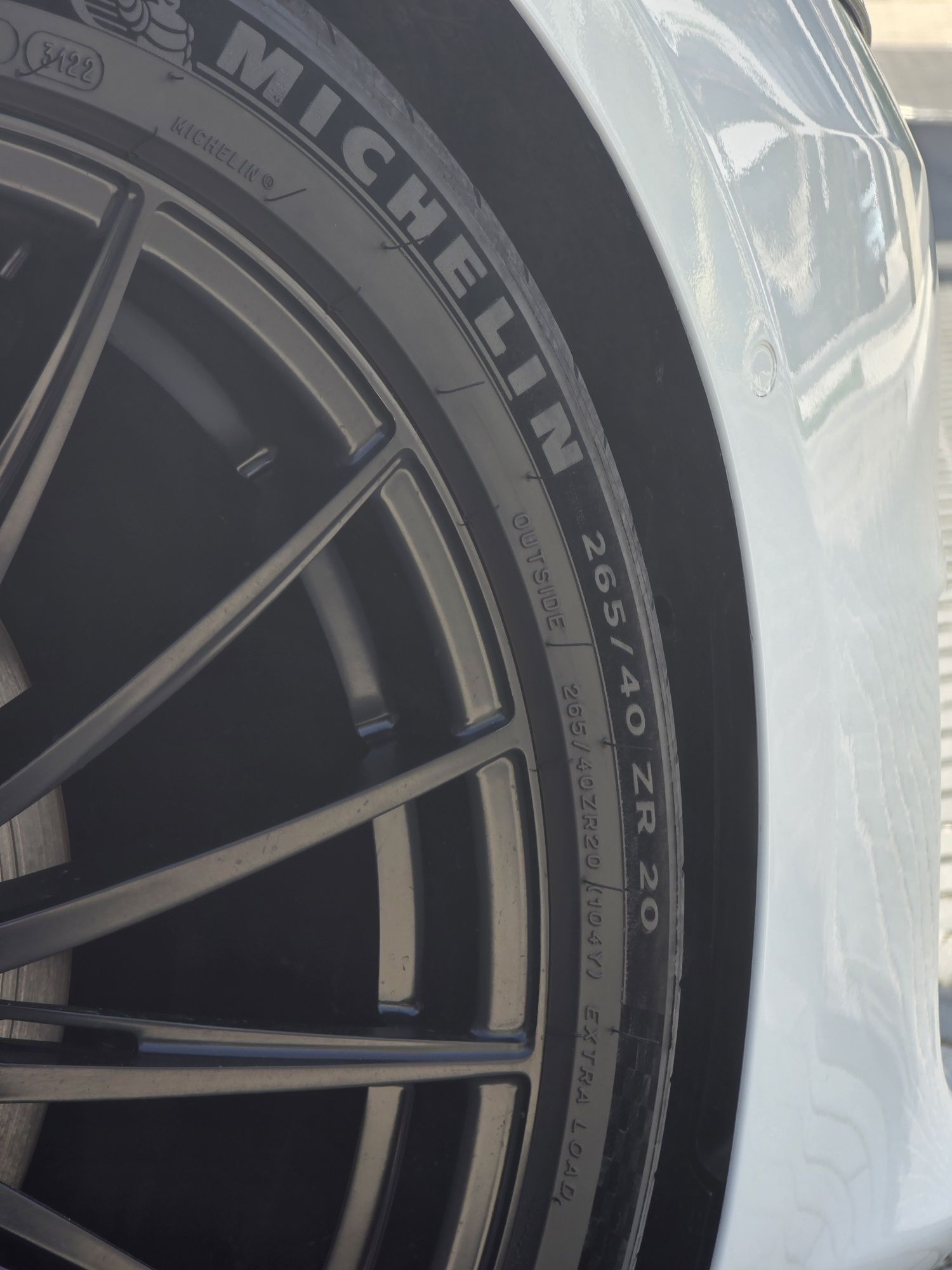 Ковані диски R20 R21 Tesla S 265/40/20 Plaid + 295/35/20 Michelin
