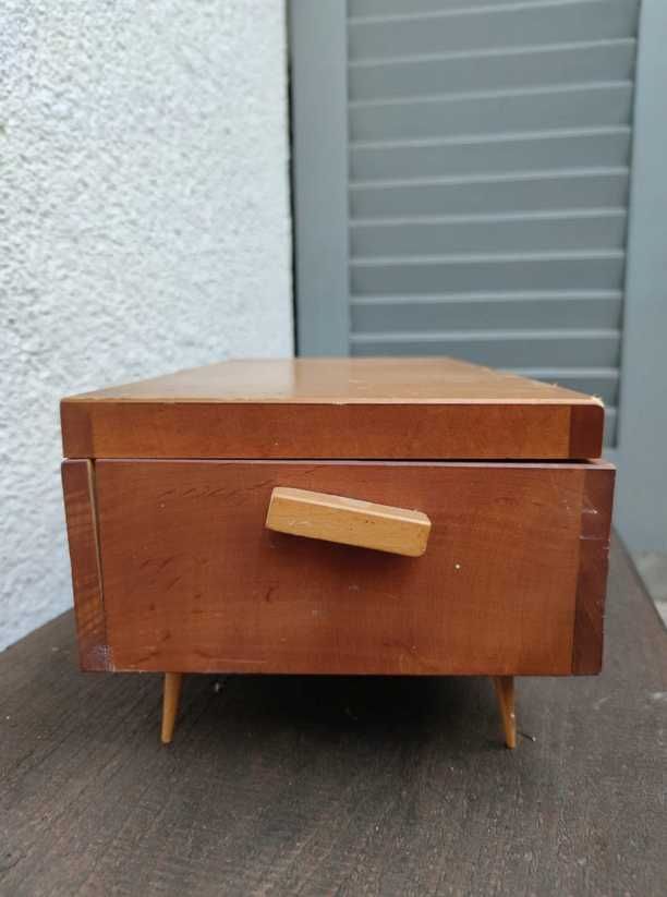 Szafka niciak z PRL-u vintage z lat 70