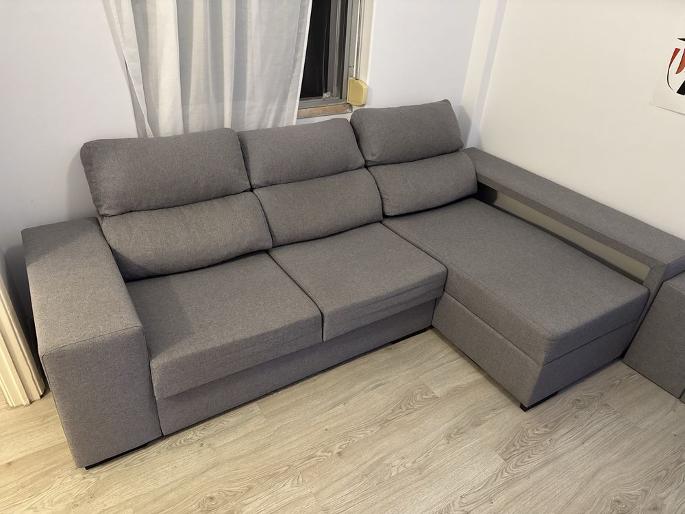 Sofá chaise longue cinza