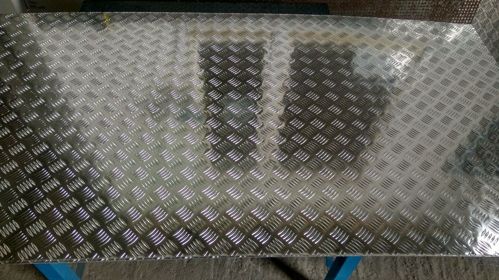 Blacha aluminiowa ryflowana 2x1000x2000 mm