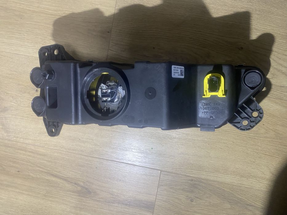 Противотуманна фара MAN TGX