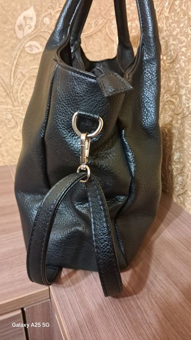 Продам сумку женскую