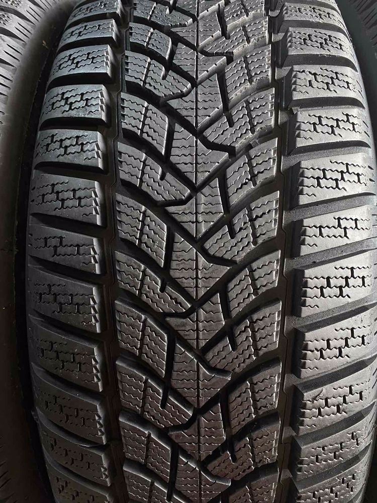 215/60/16 R16 Dunlop WinterSport 5 4шт зима