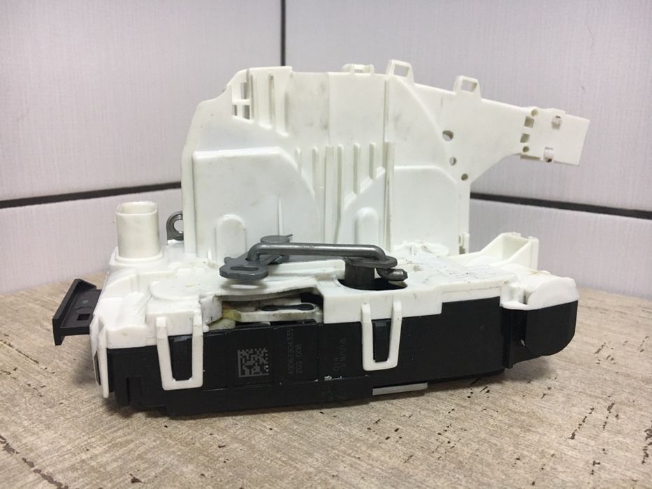 Замок трос ручка боковой задней передней двери Sprinter W906