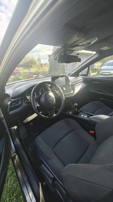 Sprzedam Toyota CHR