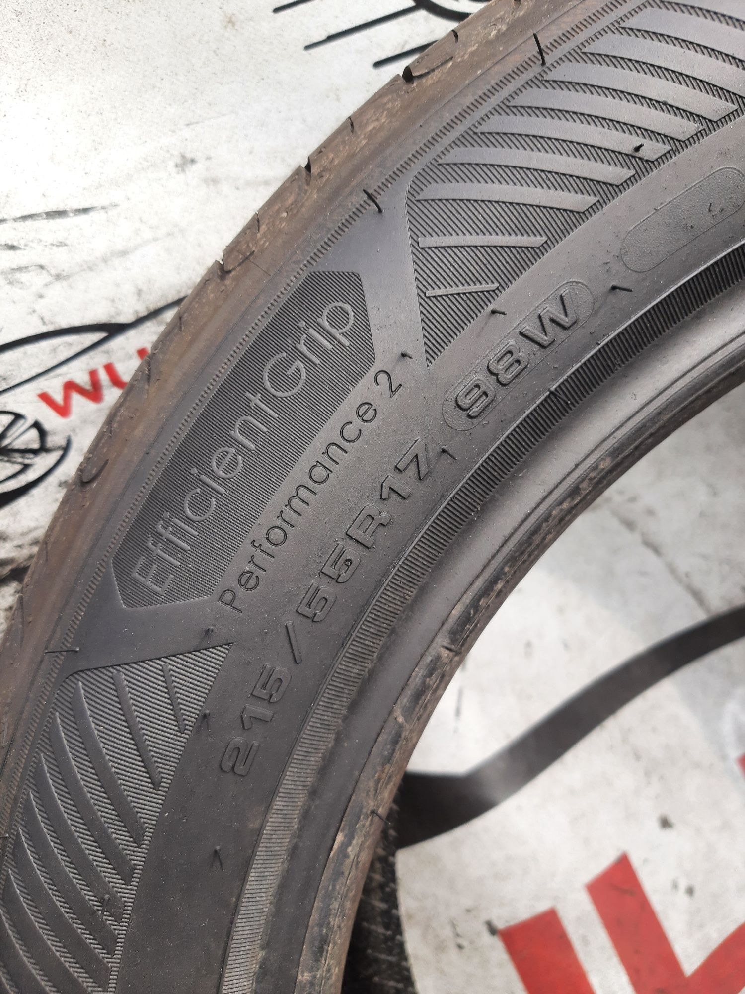 215/55r17 98W Goodyear EfficientGrip Performance 2