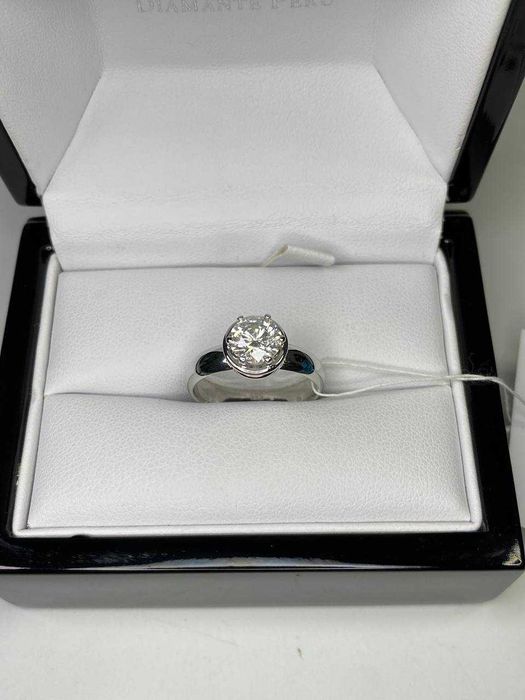 Золота каблучка здіамантом 1,00ct