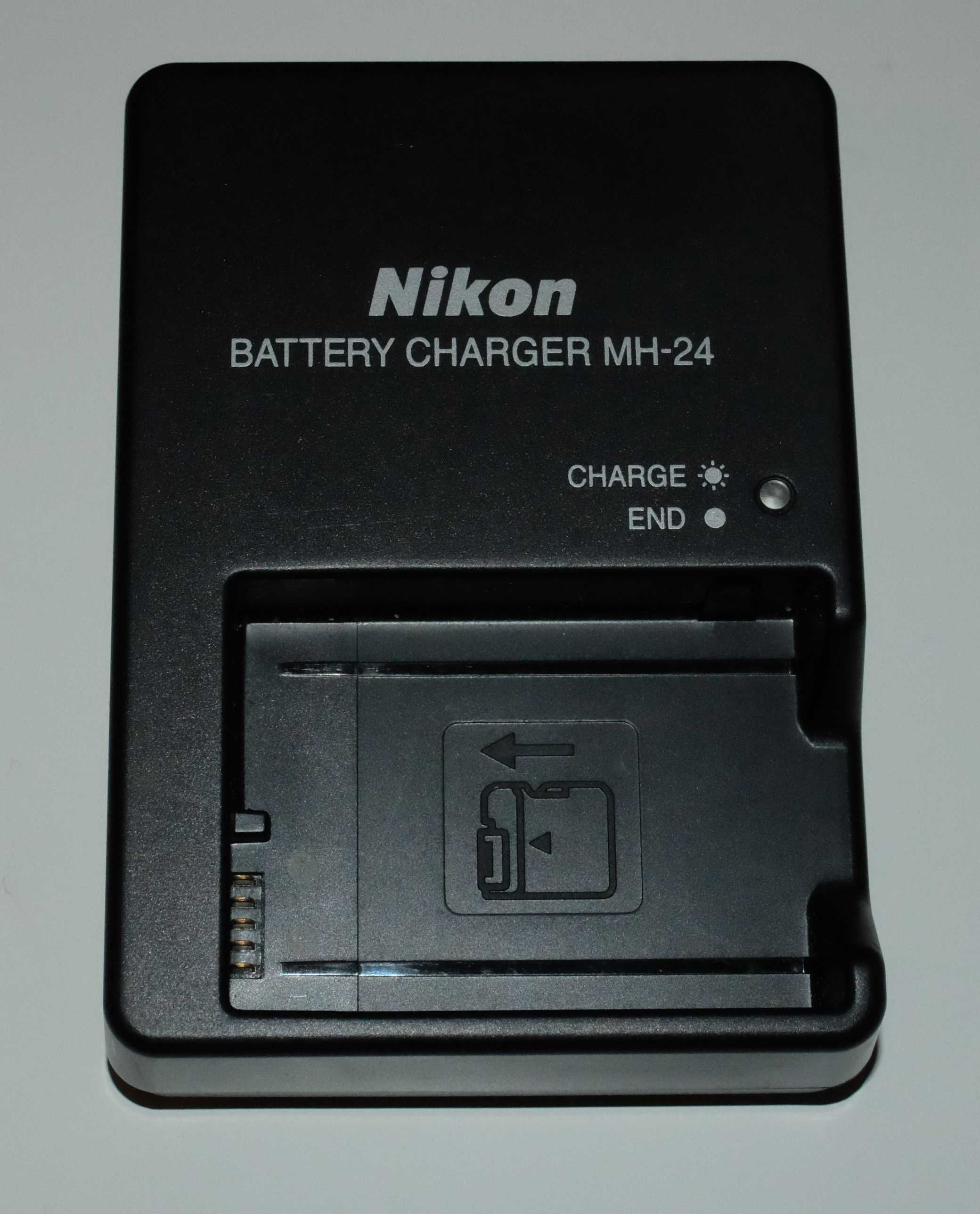 Nikon D3200 - objectiva 18-55mm f3.5-5.6 optimo est