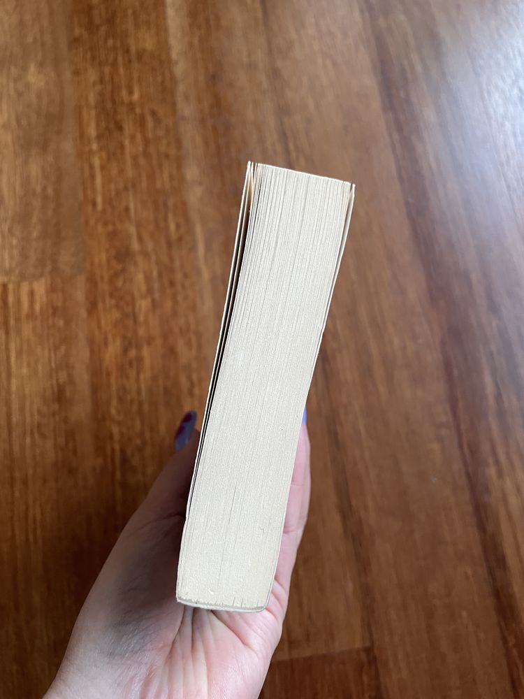 Martwy jak zimny trup - Charlaine Harris