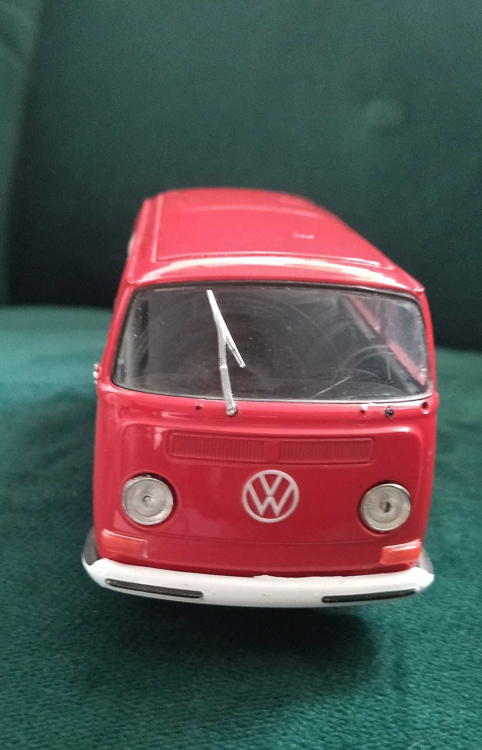 Volkswagen typ 2 bus 1972 auto kolekcjonerskie czerwony