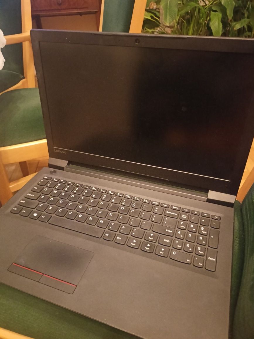 Laptop Lenovo V110-15IAP