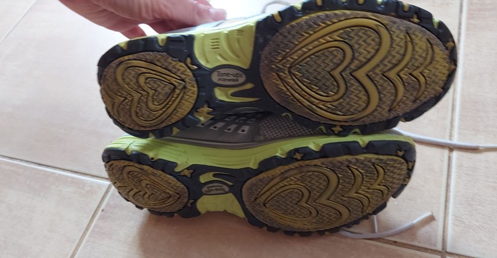 Skechers tone-ups