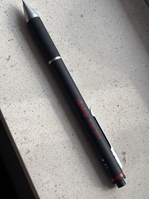 Lapiseira ROTRING Trio-pen 0,3/0,5/0,7