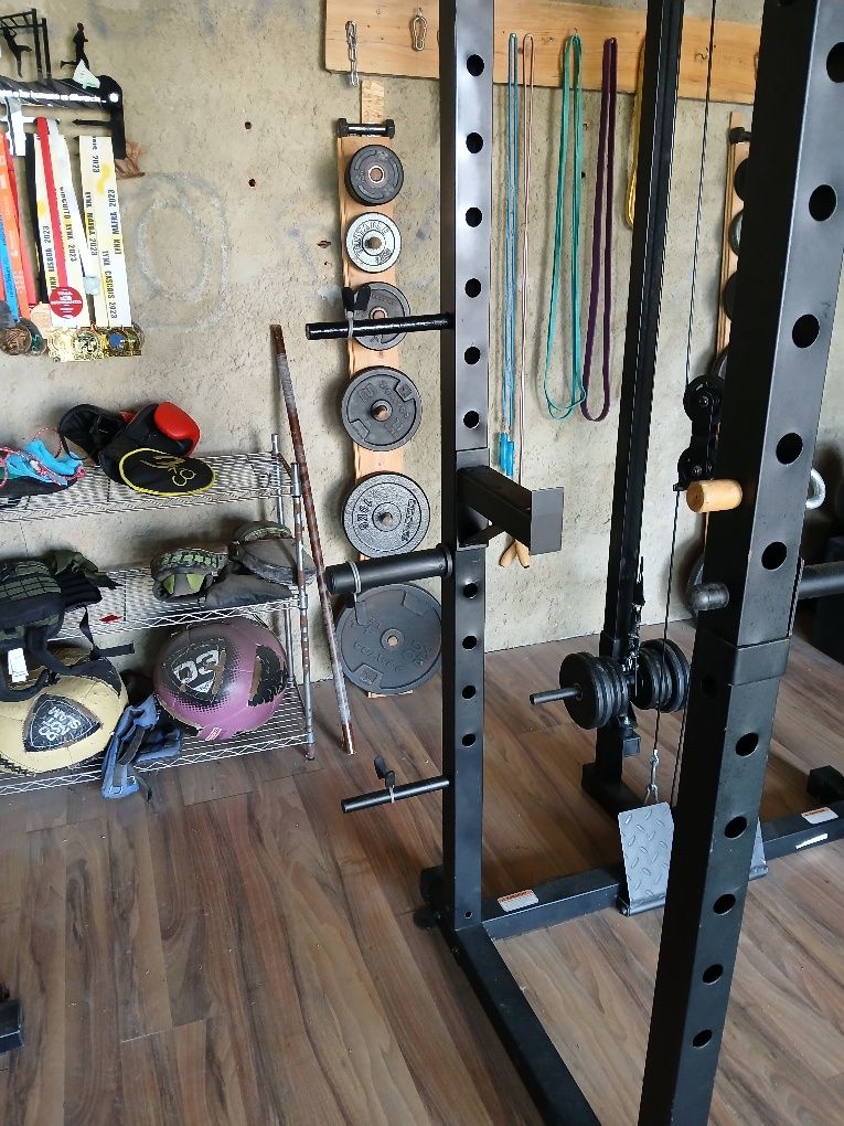 Rack musculação Adidas