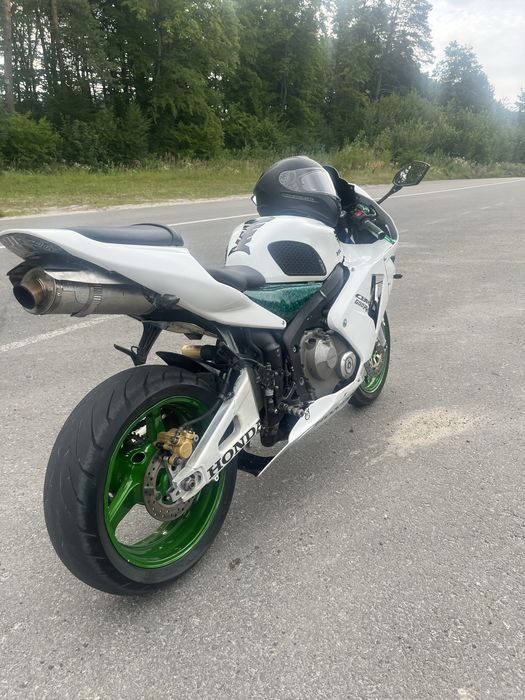 Продам мотоцикл в хорошому стані робити нічого не треба