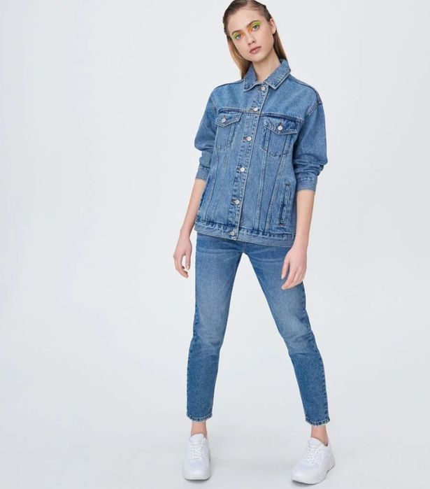 Джинсова куртка жіноча