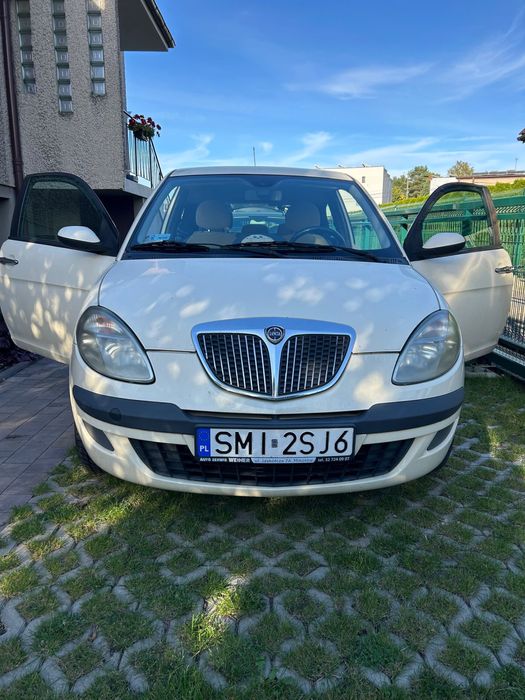 Lancia ypsilon 1.4