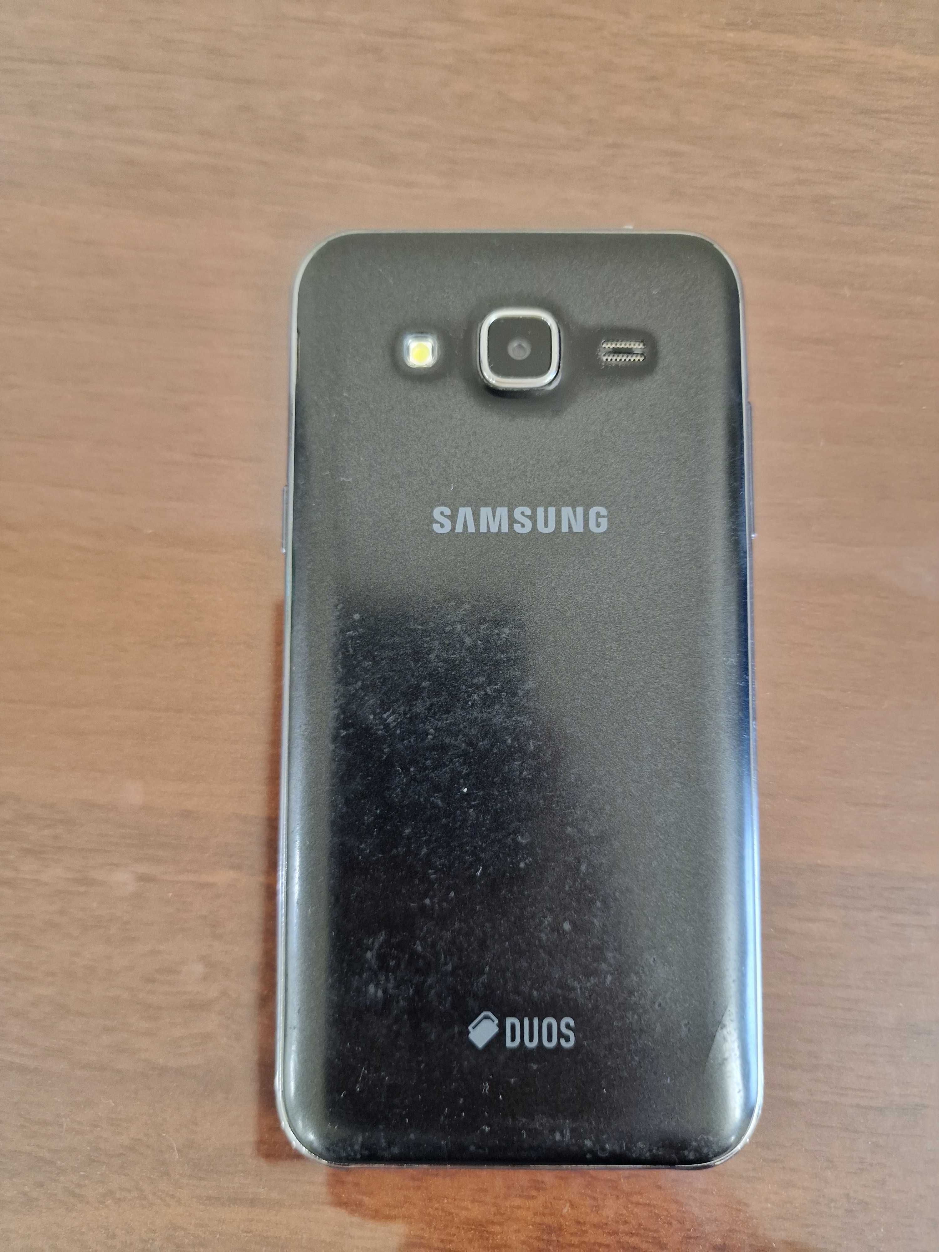 Мобільний телефон Galaxy j500H