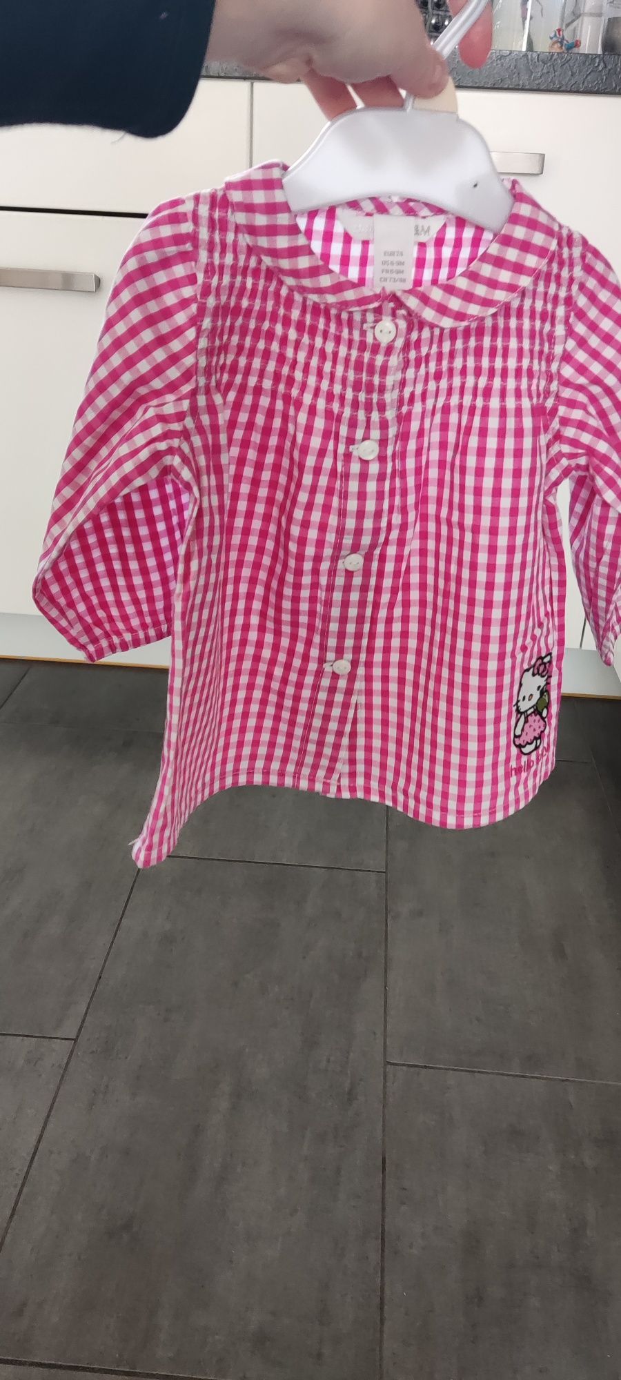 Śliczna koszula H&M Hello Kitty, rozmiar 74 (6-9 miesięcy).