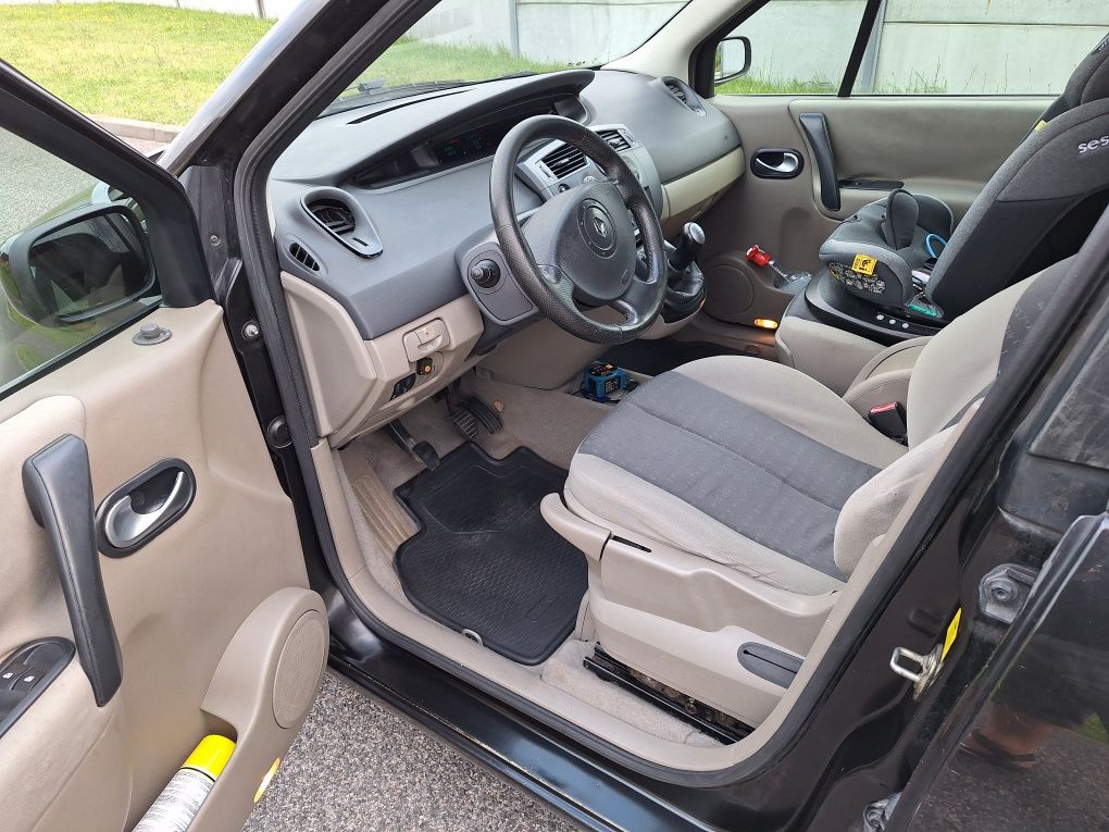 Renaultbscenic 1,6 16v 2005r