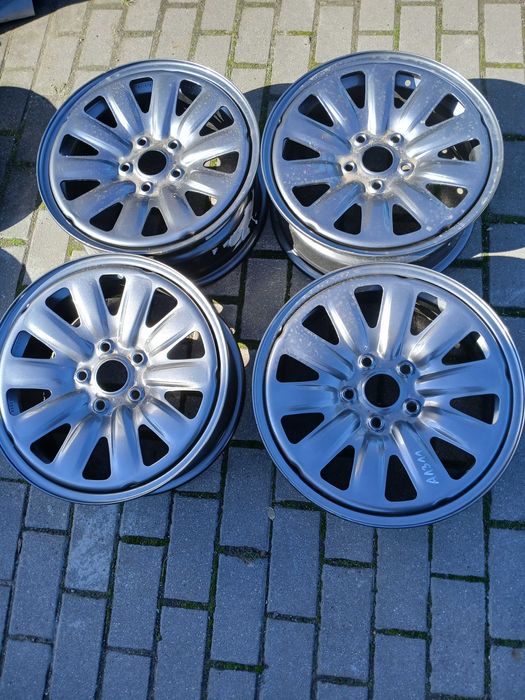 A1311. VW 6,5 x 16 ET 48 rozstaw 5x112 felgi stalowe