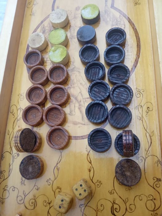 Нарды, резьба, ручная работа, пирография. Продажа или обмен.