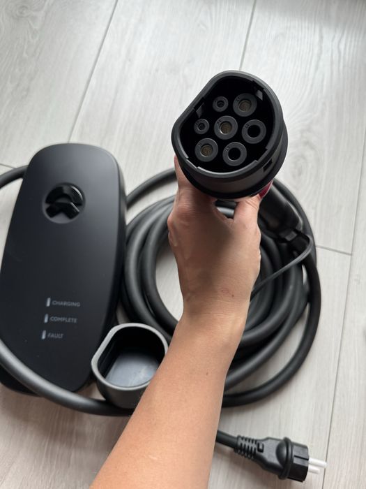 Ładowarka przenośna AC charger do samochodu elektrycznego