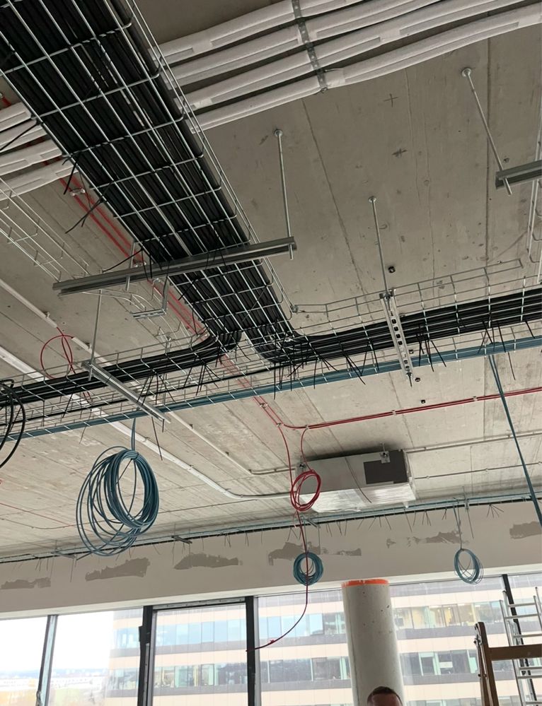 Elektryk\ Usługi elektryczne