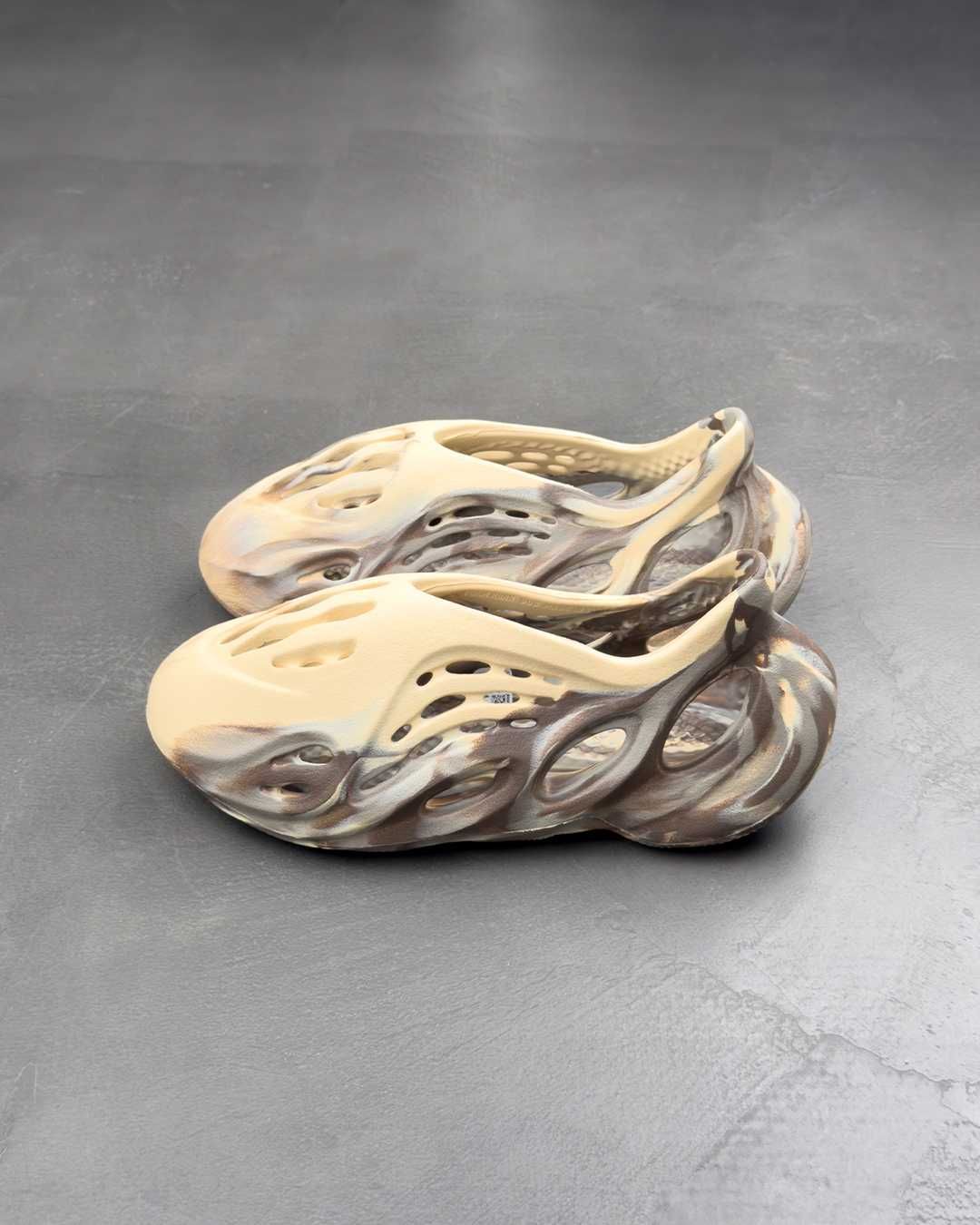 Кросівки Adidas Yeezy 'FOAM RNNR' MX Cream Clay