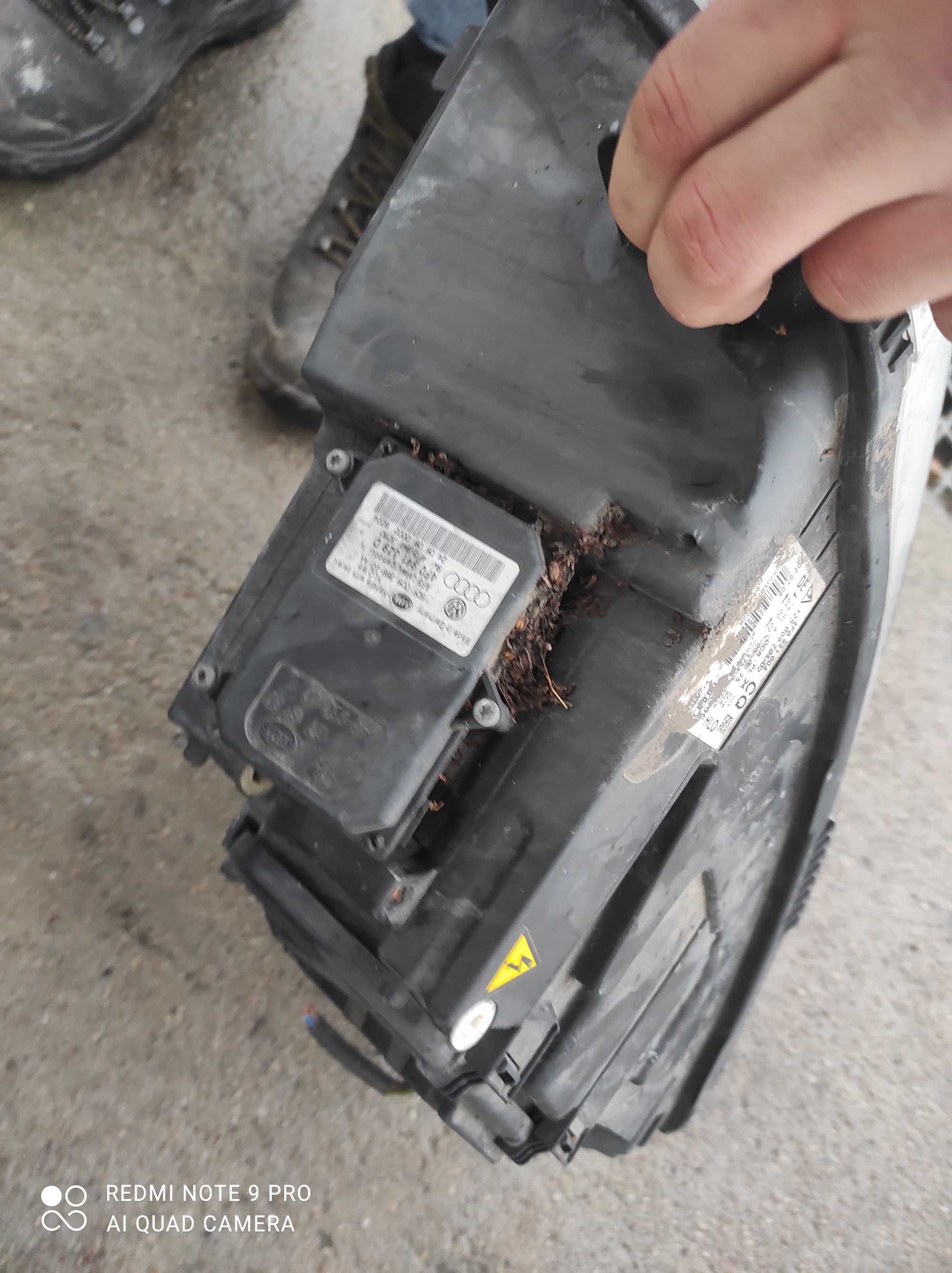 Audi A6 C6 lampy BI-Xenon oryginał kompletna 04-08 gwarancja