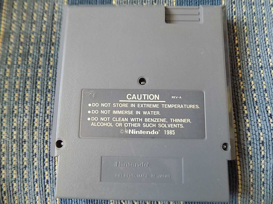 Q*bert - gra na Nintendo Entertainment System (NES) NTSC USA klasyk =)