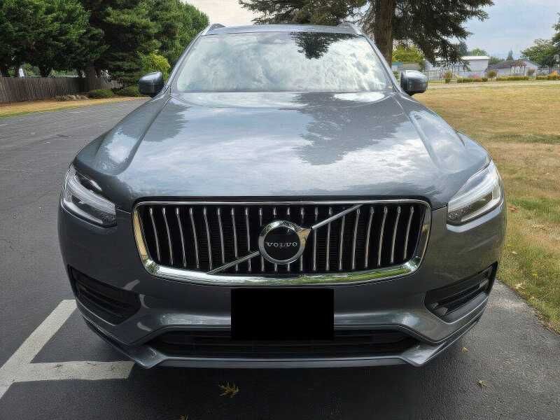 2020 Volvo XC90 T5 Momentum