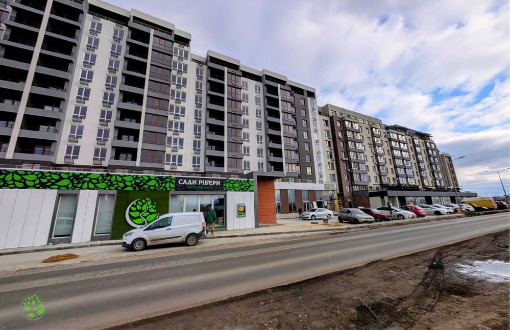 Власник, Продаж комерційного приміщення ТРЦ Рівєра